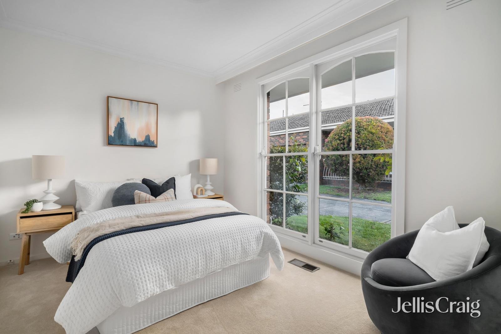7/241 Burke Road, Glen Iris image 6