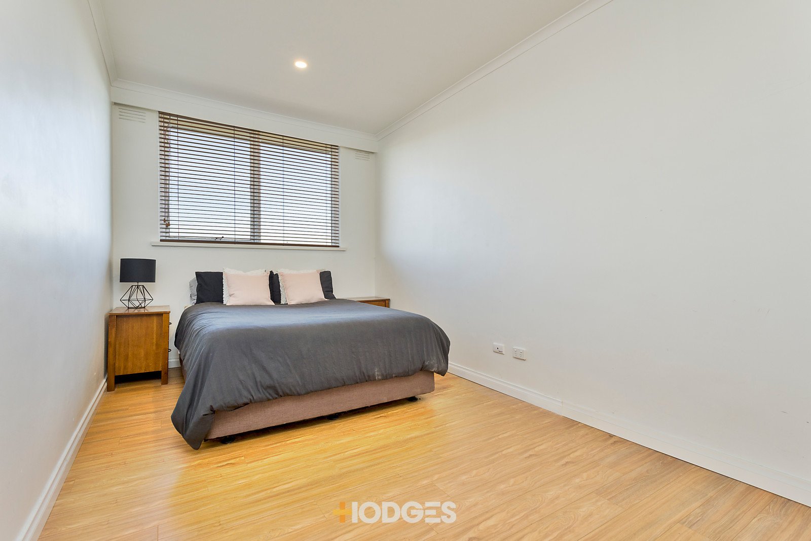7/26-28 Grandison Street, Moonee Ponds image 6