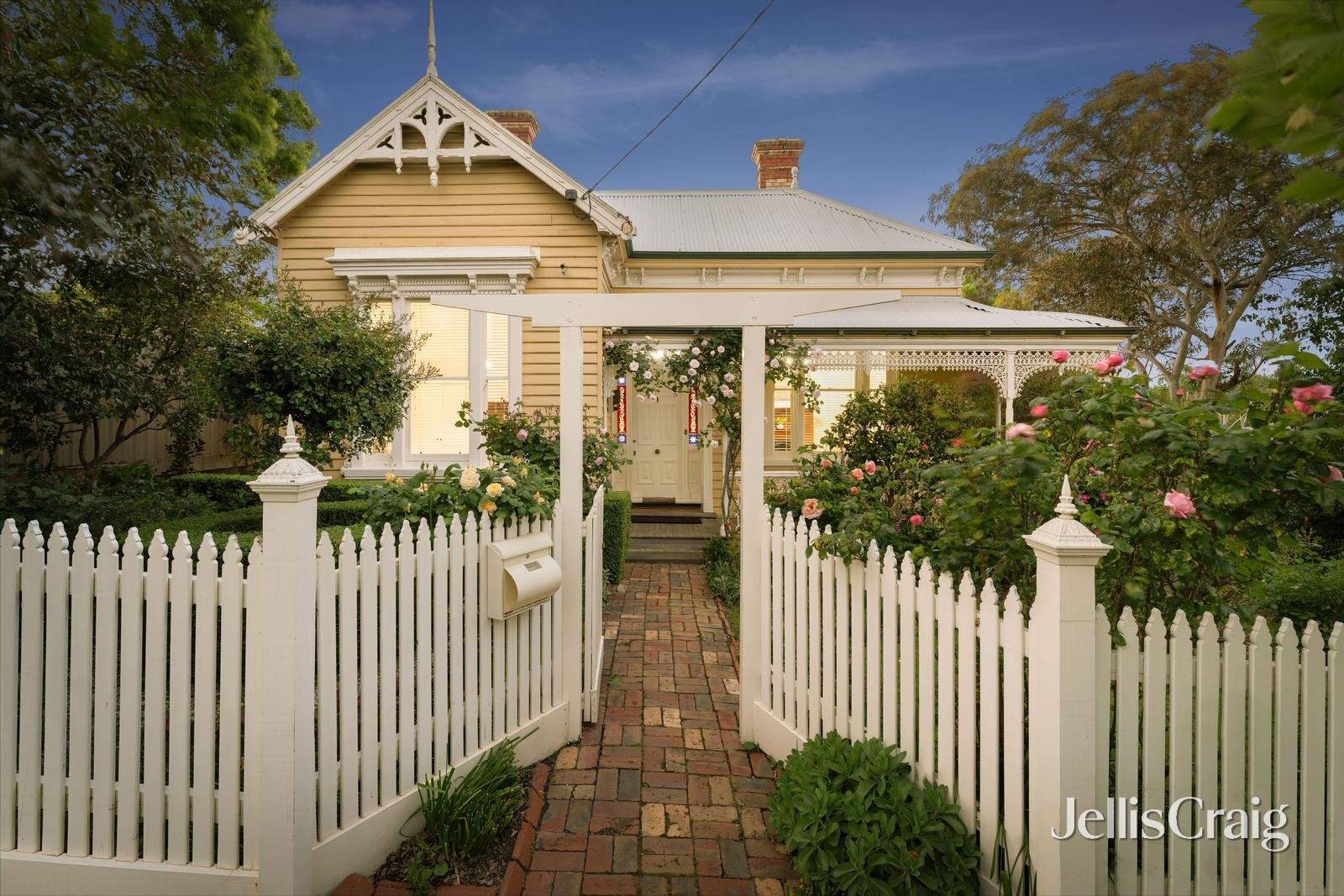 726 Laurie Street, Mount Pleasant image 1