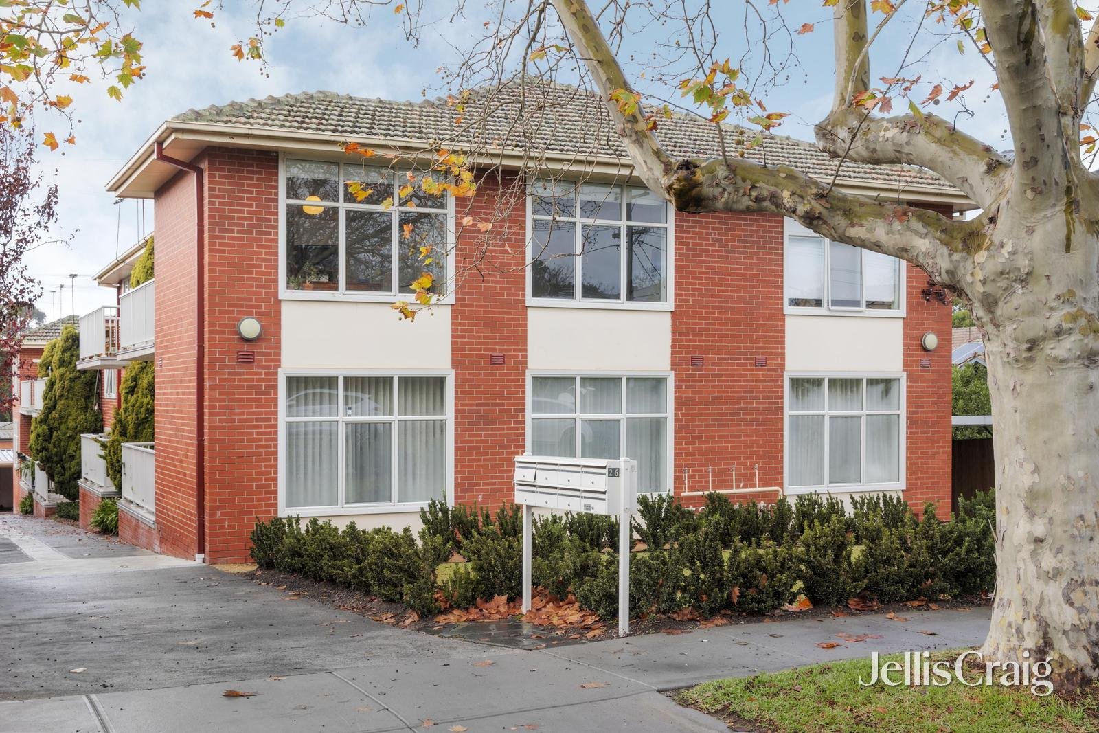 7/26 Weir Street, Balwyn image 1