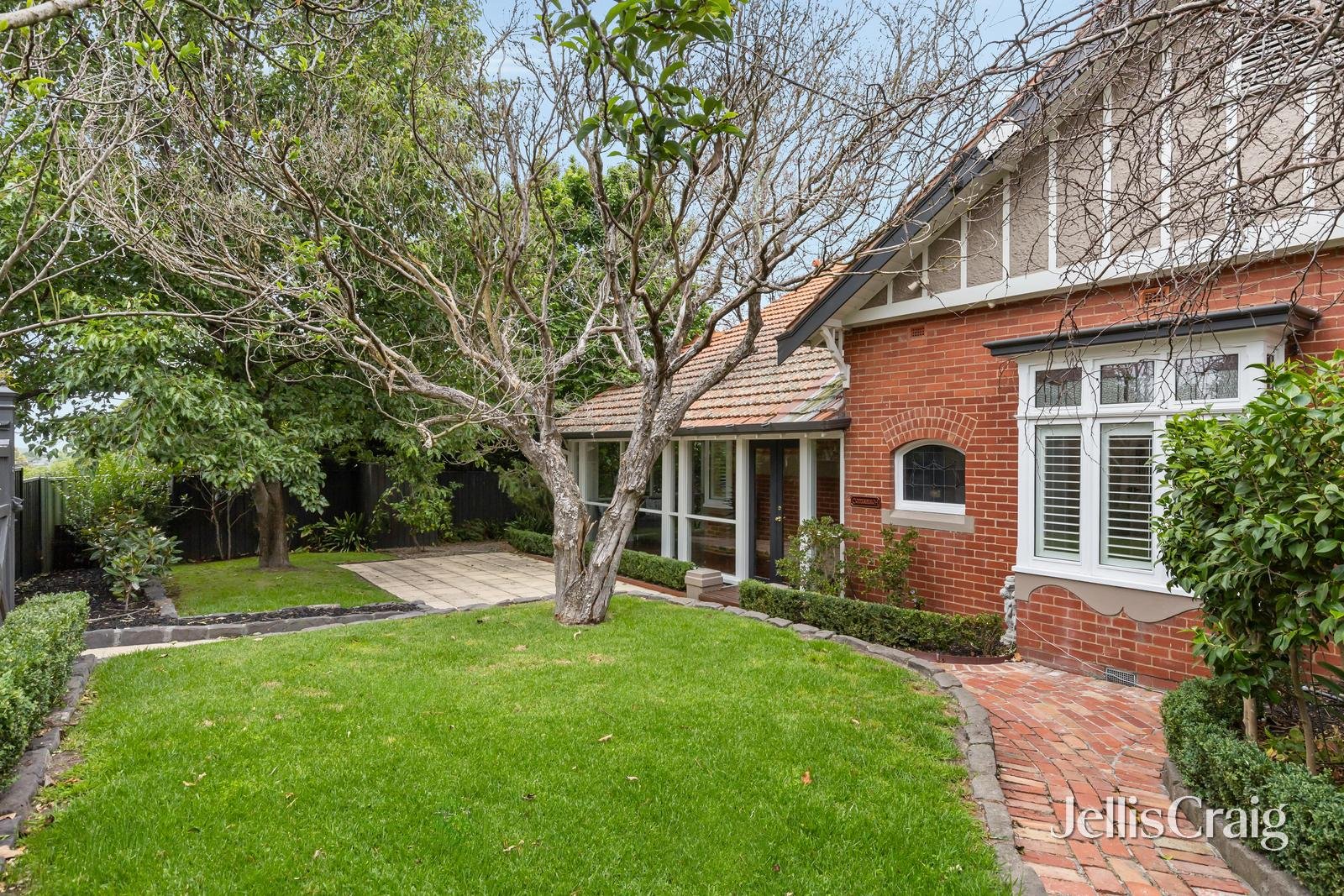727 Canterbury Road, Surrey&nbsp;Hills image 1