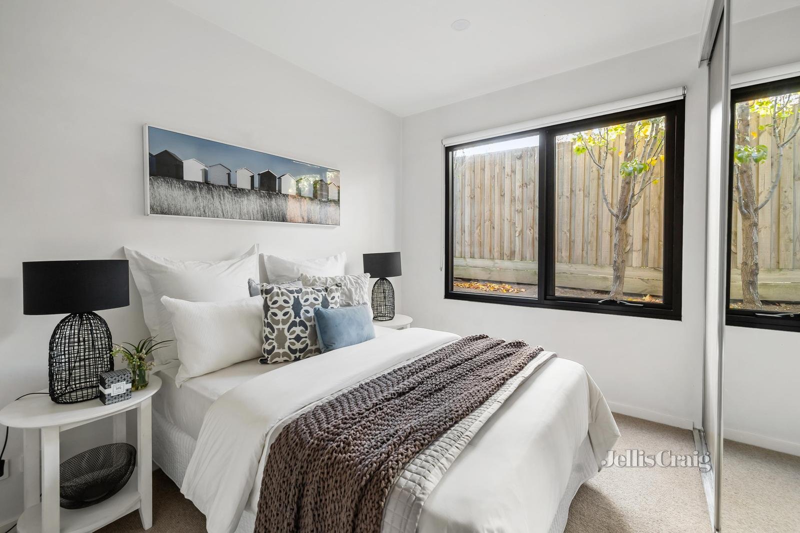 7/27 Jasper Road, Bentleigh image 5