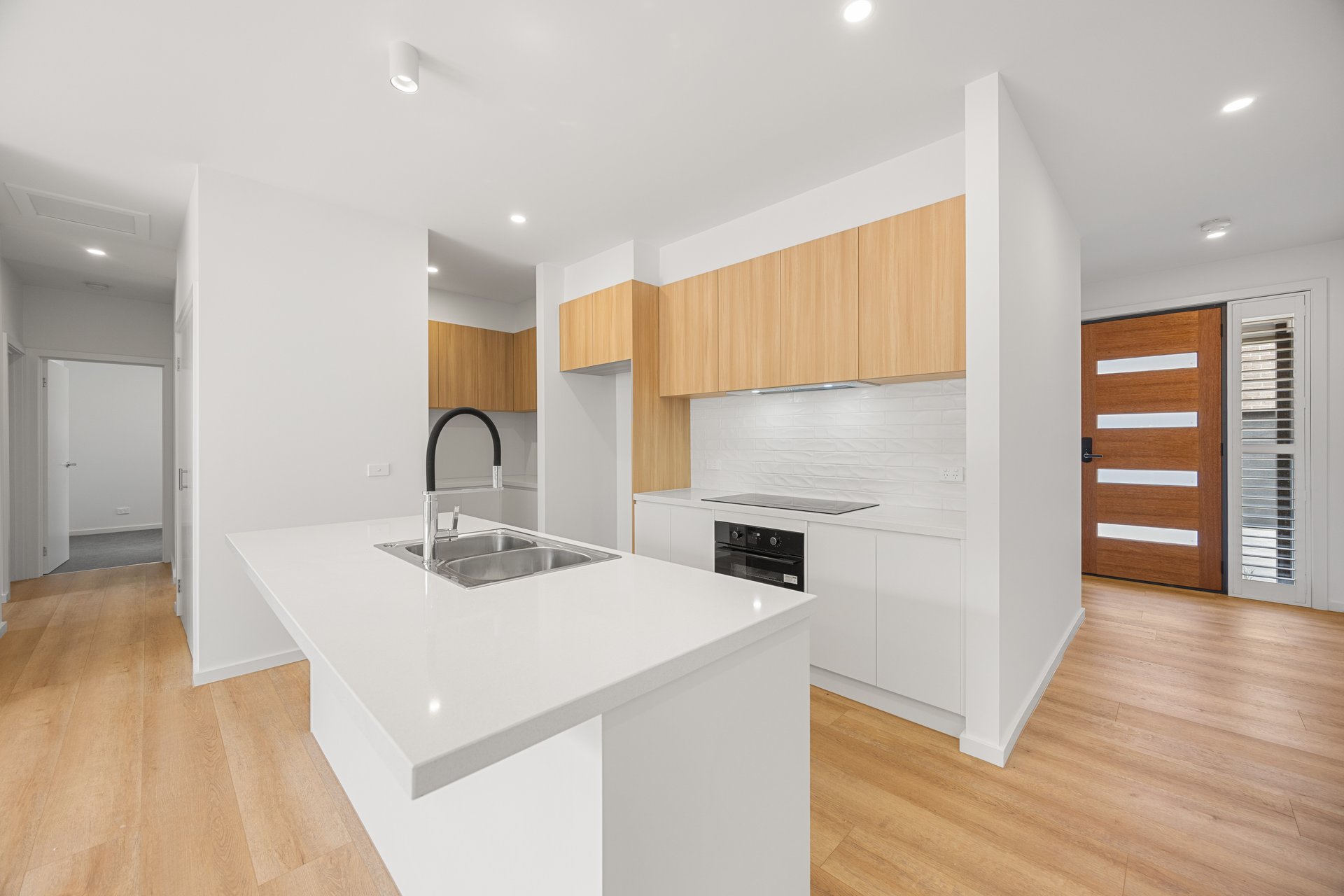 7/28 Ross Road, Croydon image 3