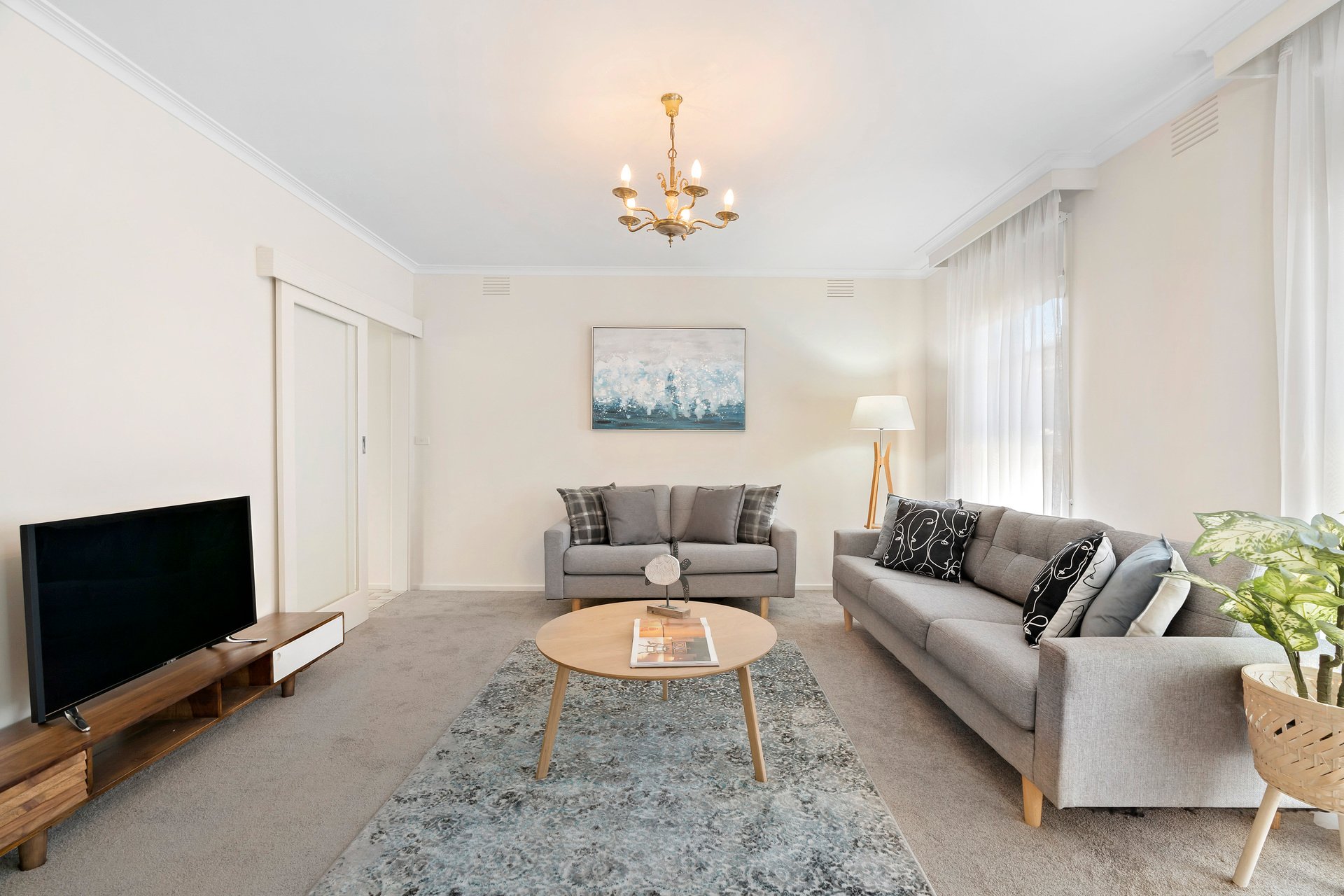 Property Gallery Thumbnail 2