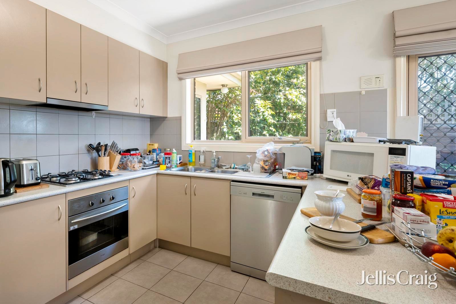 7/29 Slevin Street, Lilydale image 3