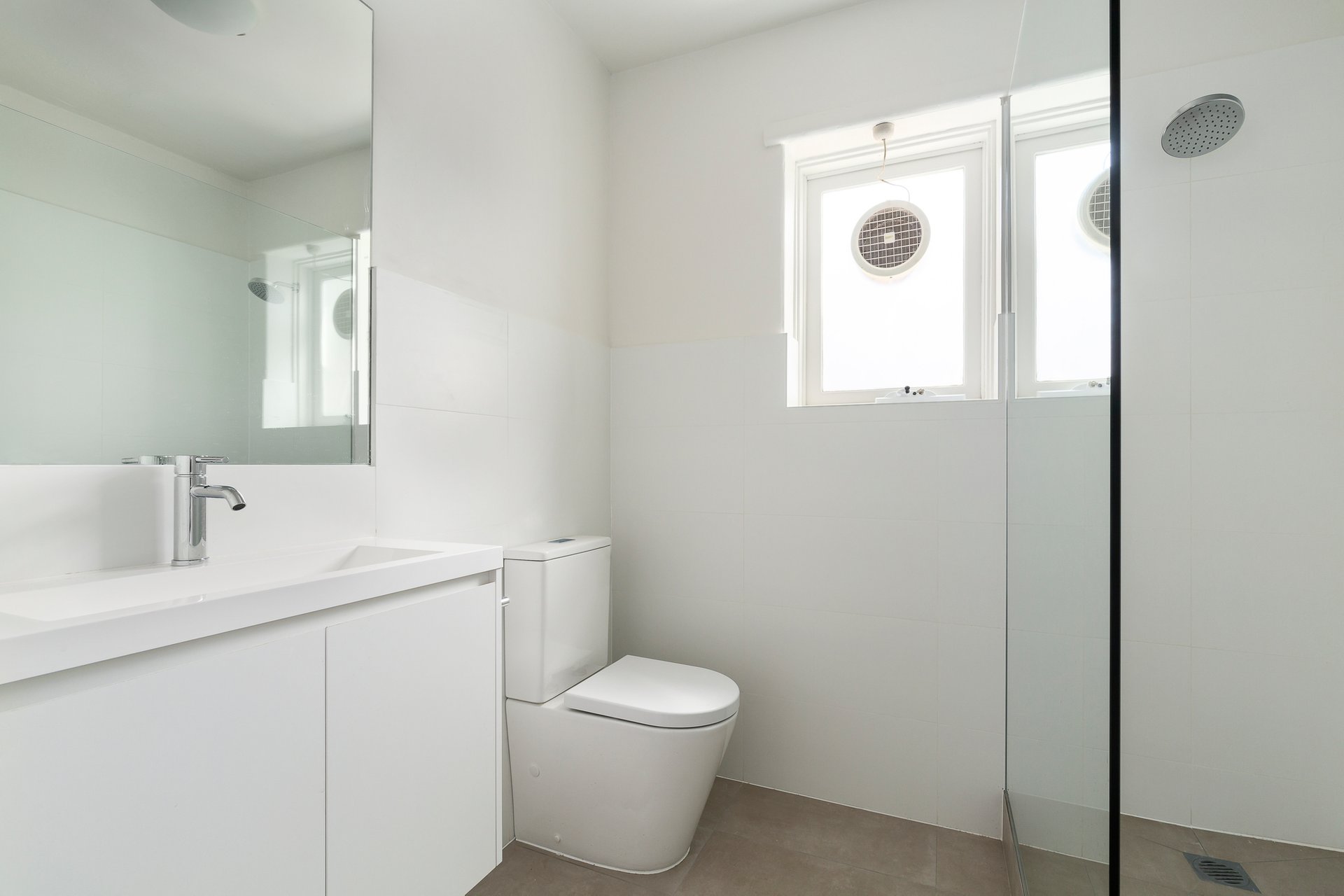 7/294 Ferrars Street, South Melbourne image 5