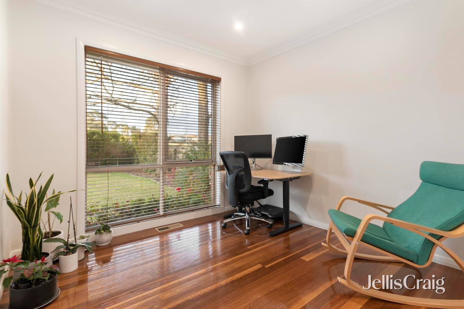 72A Greenslopes Drive, Mooroolbark image 9
