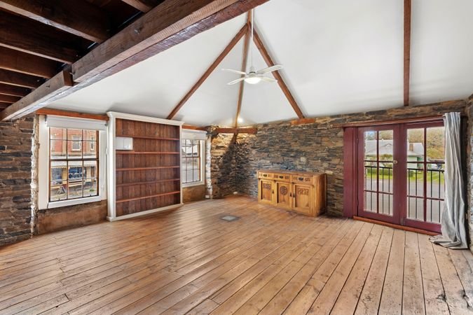 72A Main Street, Maldon image 5