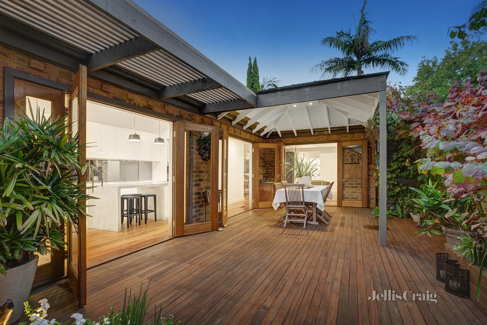 72A Prospect Hill Road, Camberwell image 9