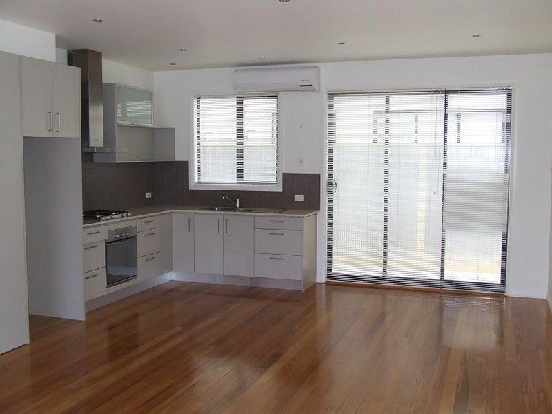 7 / 2A Simpson Street YARRAVILLE