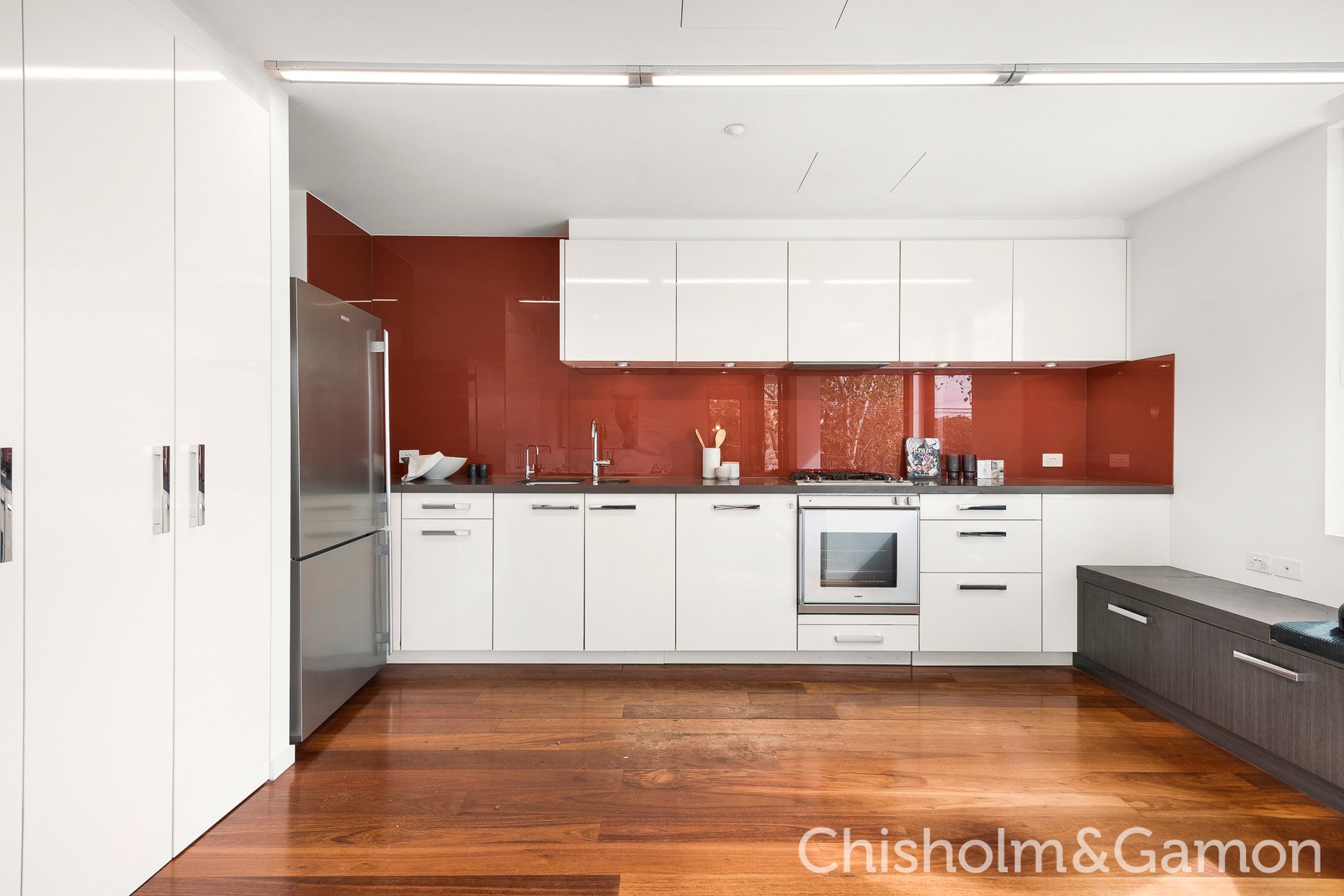 7/2a Tiuna Grove, Elwood image 2