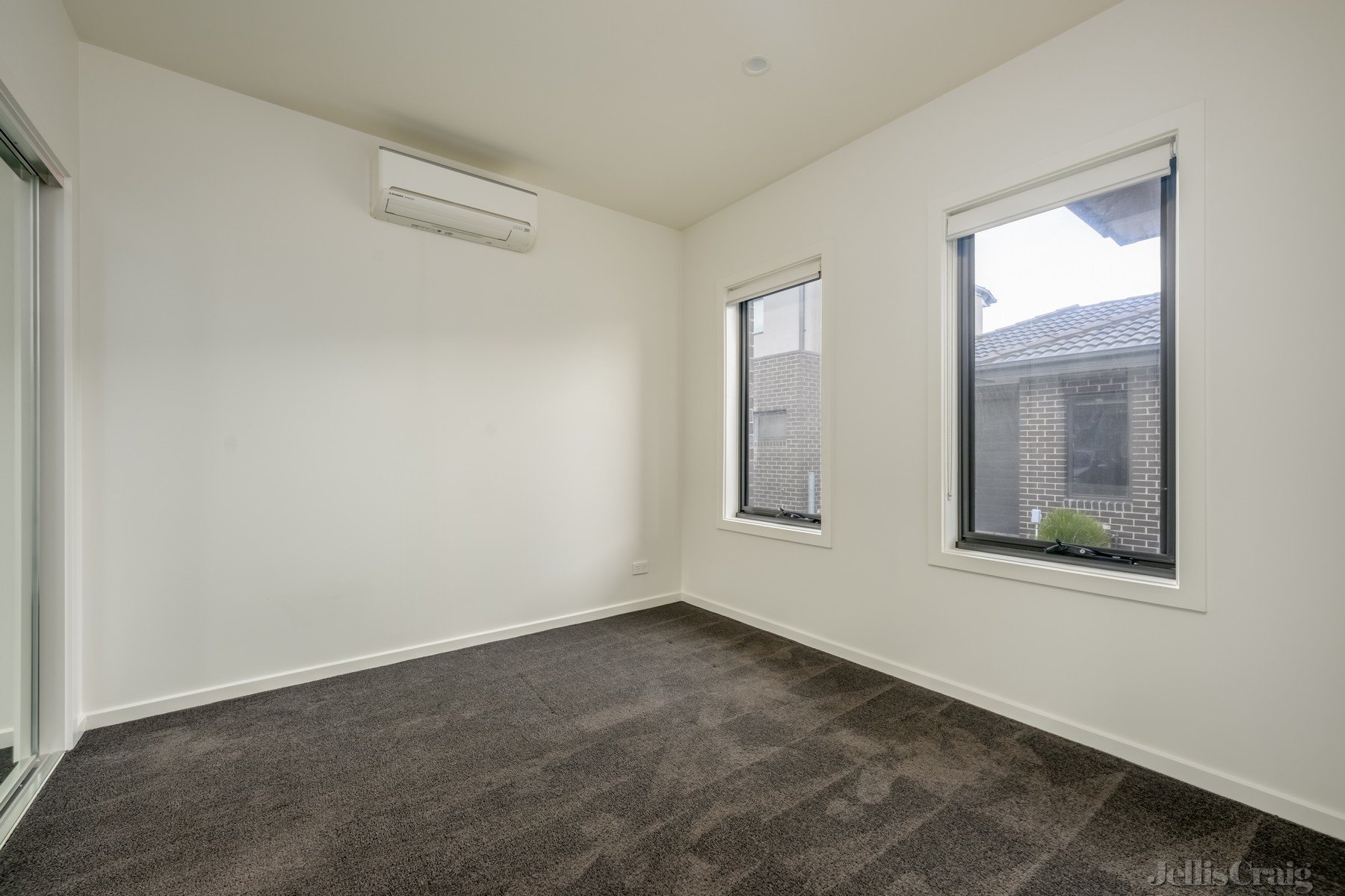 7/3-5 Hubert Avenue, Glenroy image 4