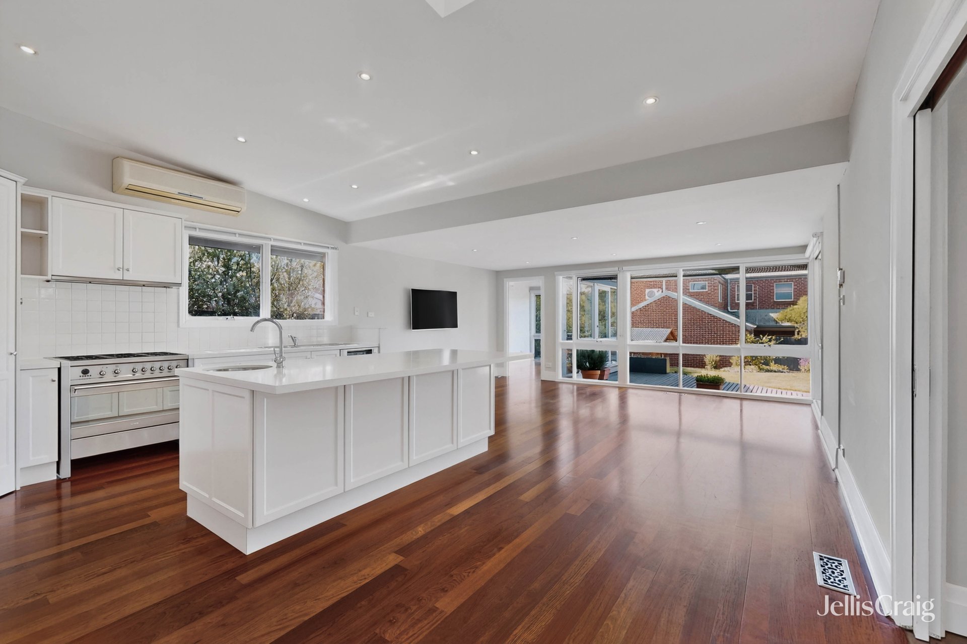 73 Bent Street, Moonee Ponds image 4