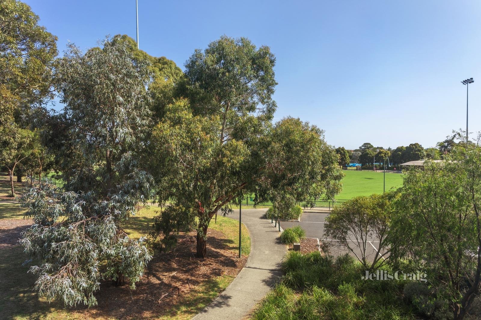 7/3 Bolinda Street, Bentleigh image 9