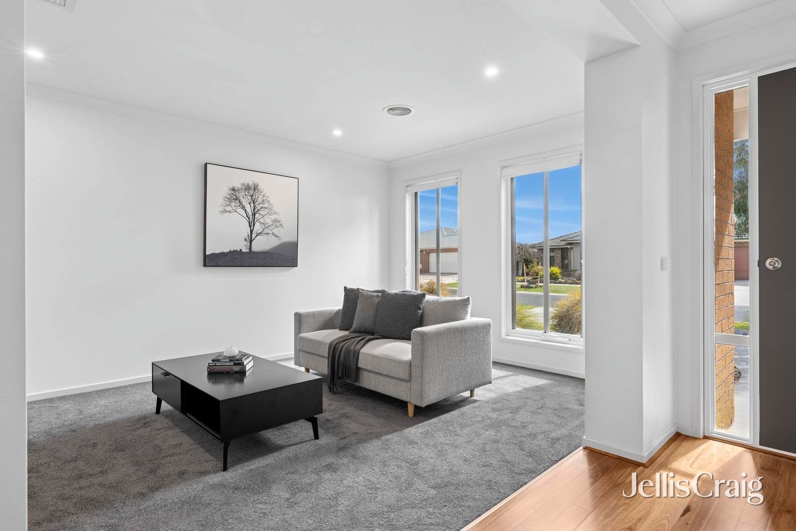 73 Caroline Chisholm Drive, Kyneton image 9