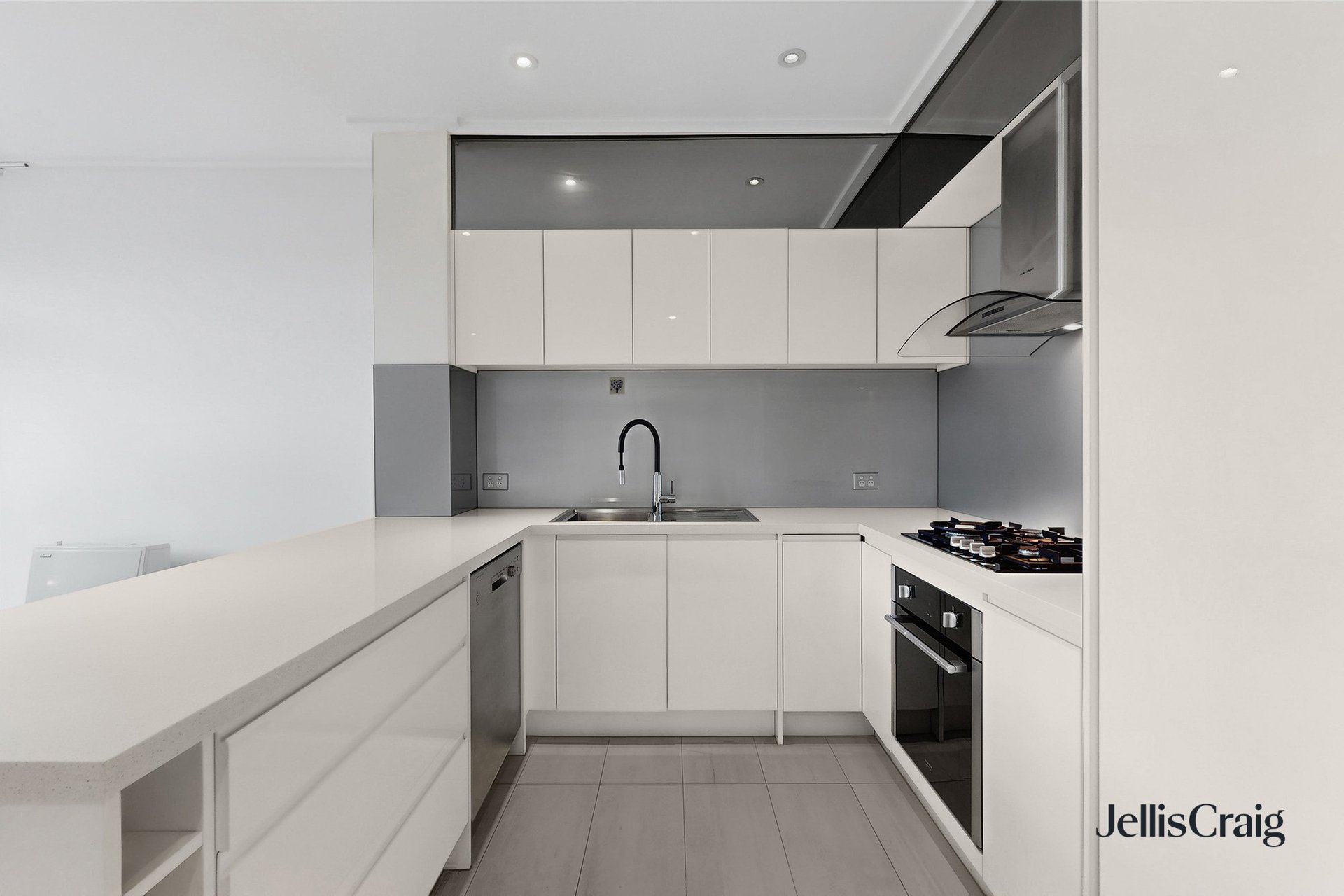 73 Esplanade East, Port&nbsp;Melbourne image 2