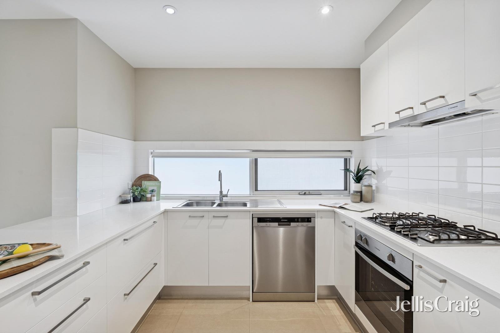 7/3 Franklin Road, Doncaster&nbsp;East image 3