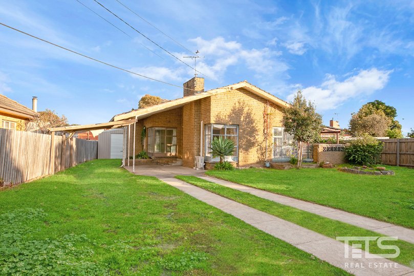 73 Glasgow Avenue, Reservoir image 2
