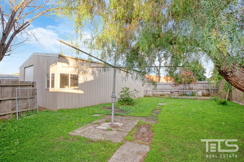 73 Glasgow Avenue, Reservoir image 16