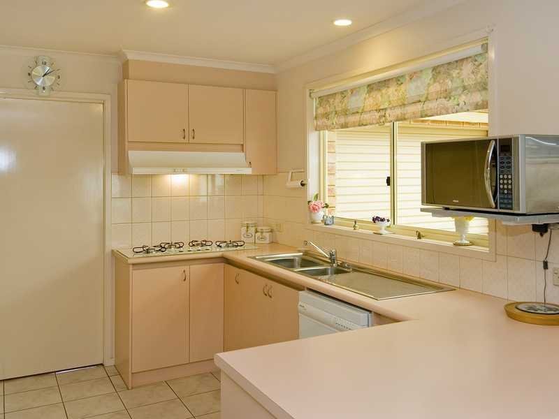 73 Glastonbury Drive, Highton image 2