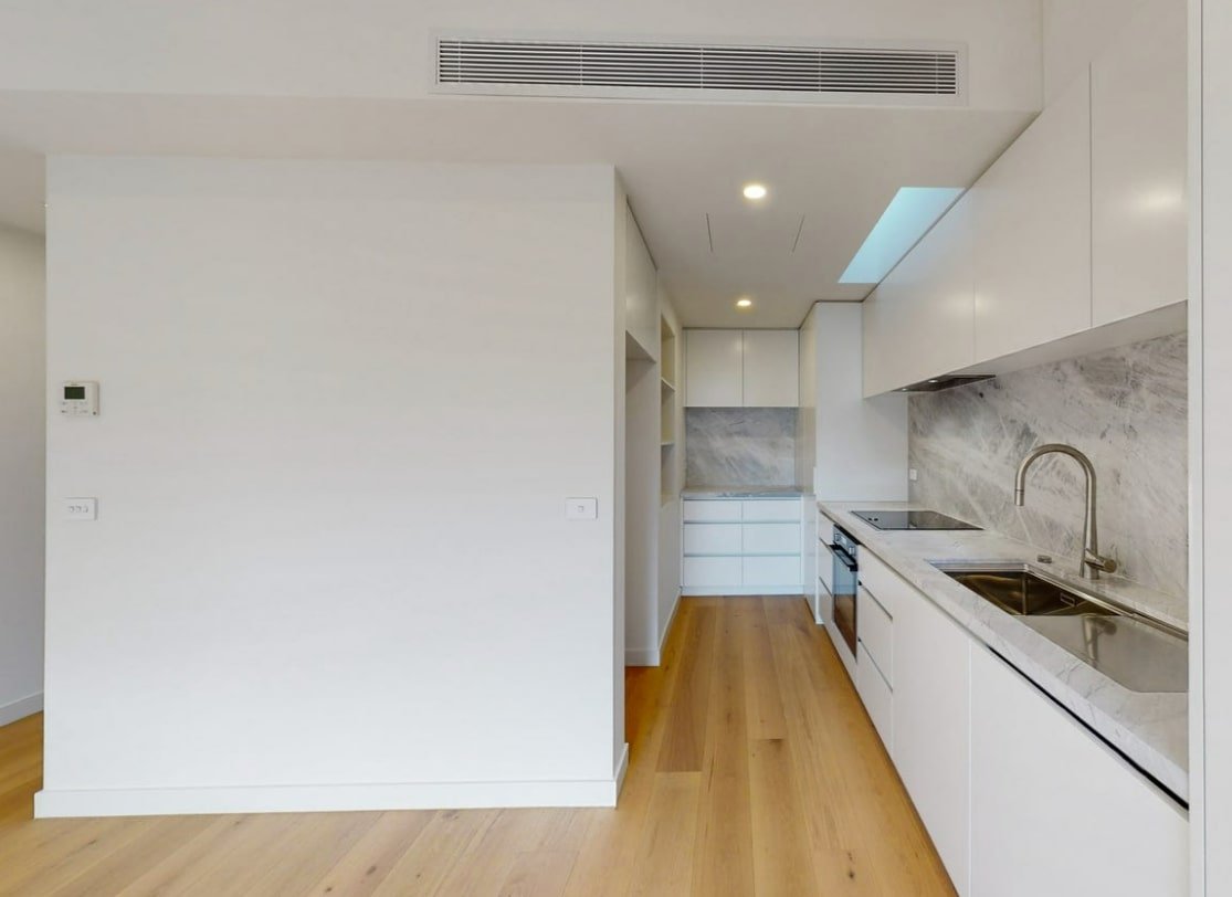 73 Little Page Street, Albert Park image 3