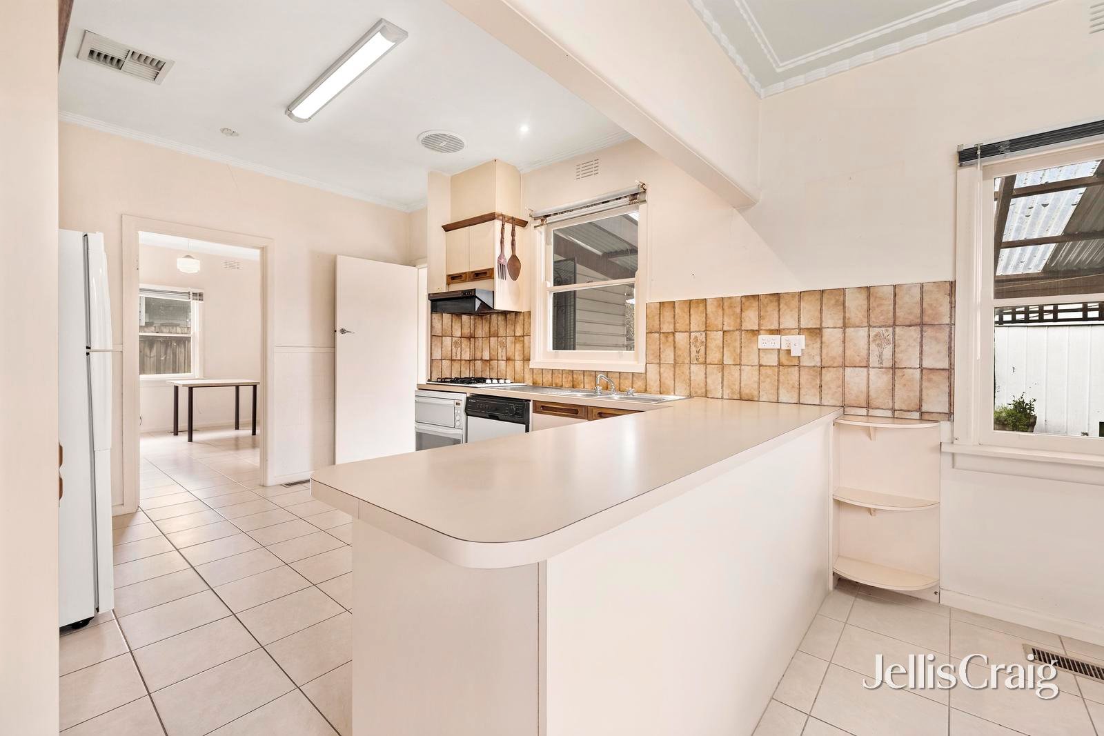 73 Maple Street, Blackburn image 3