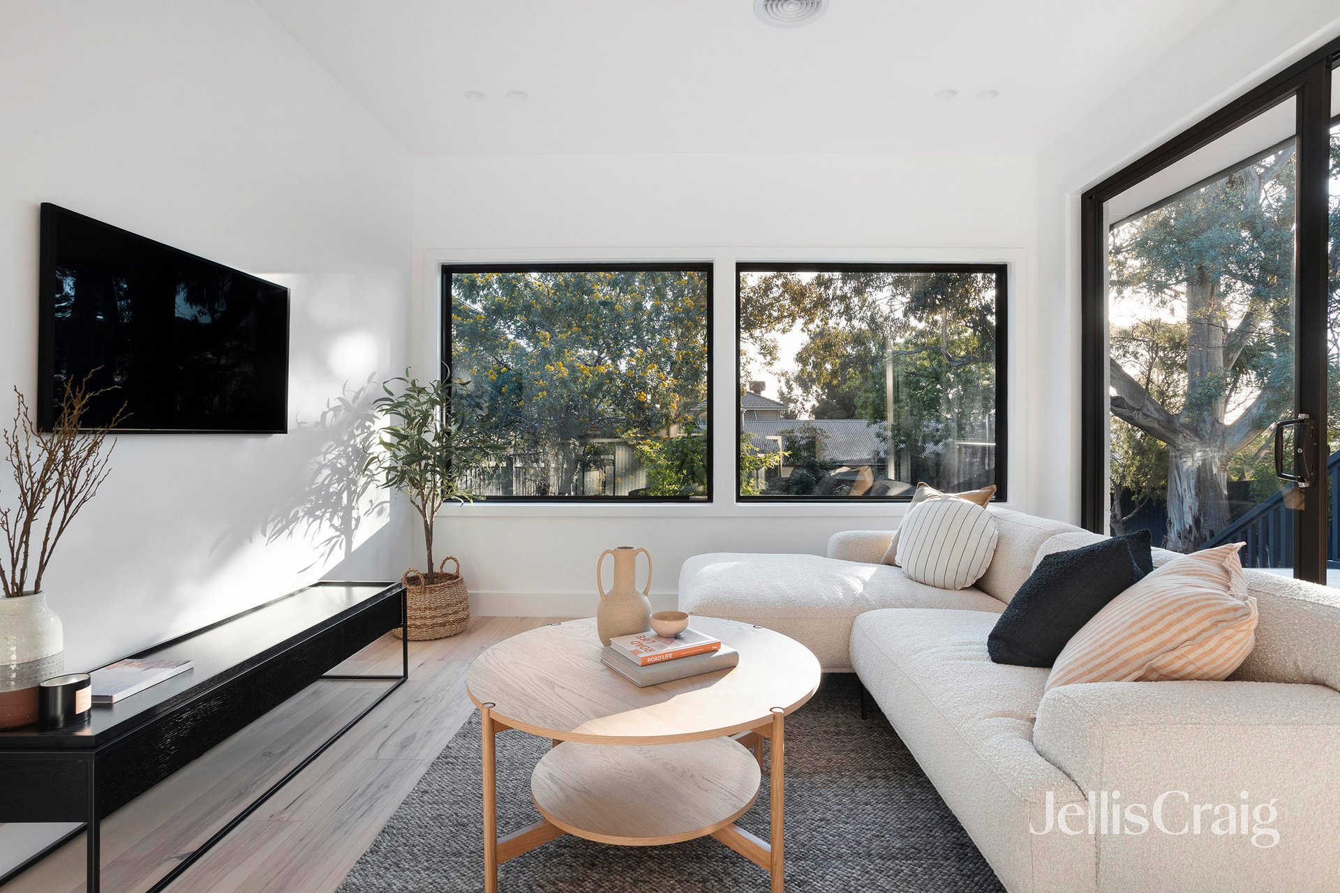 73 Mountain View Road, Montmorency image 9