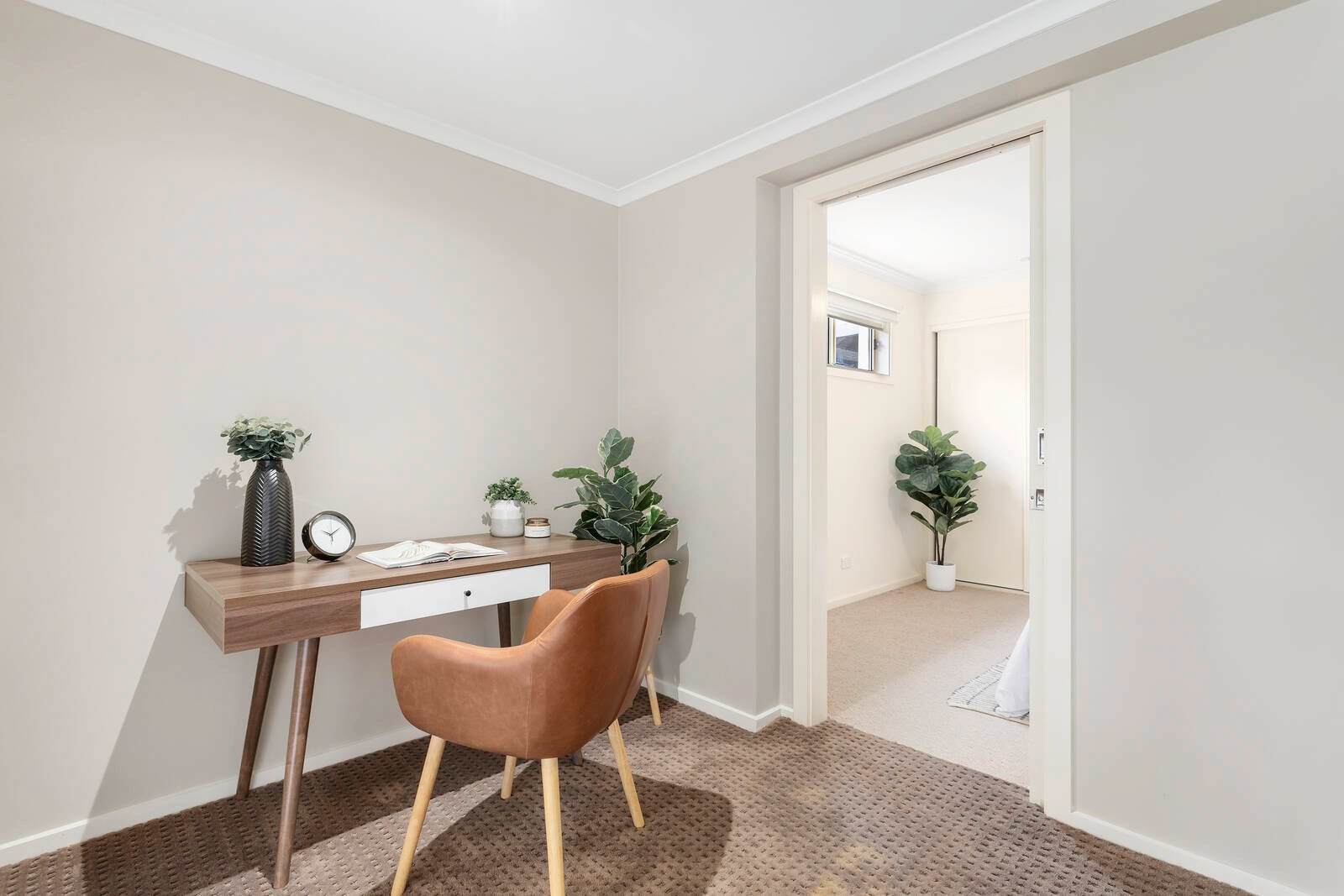Property Gallery Thumbnail 6