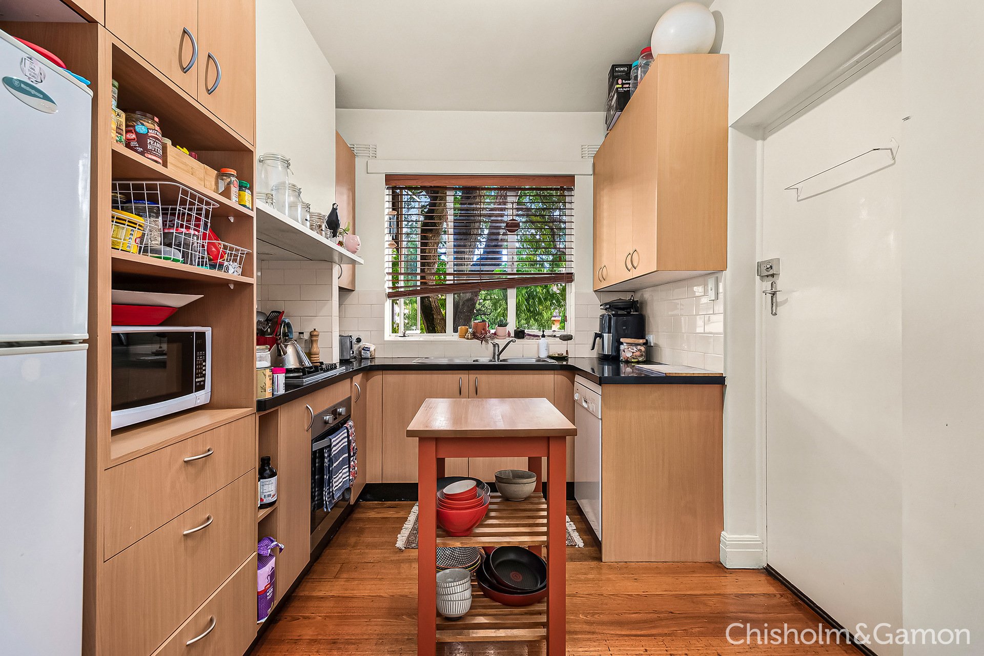 7/3 Tennyson Street, Elwood image 3