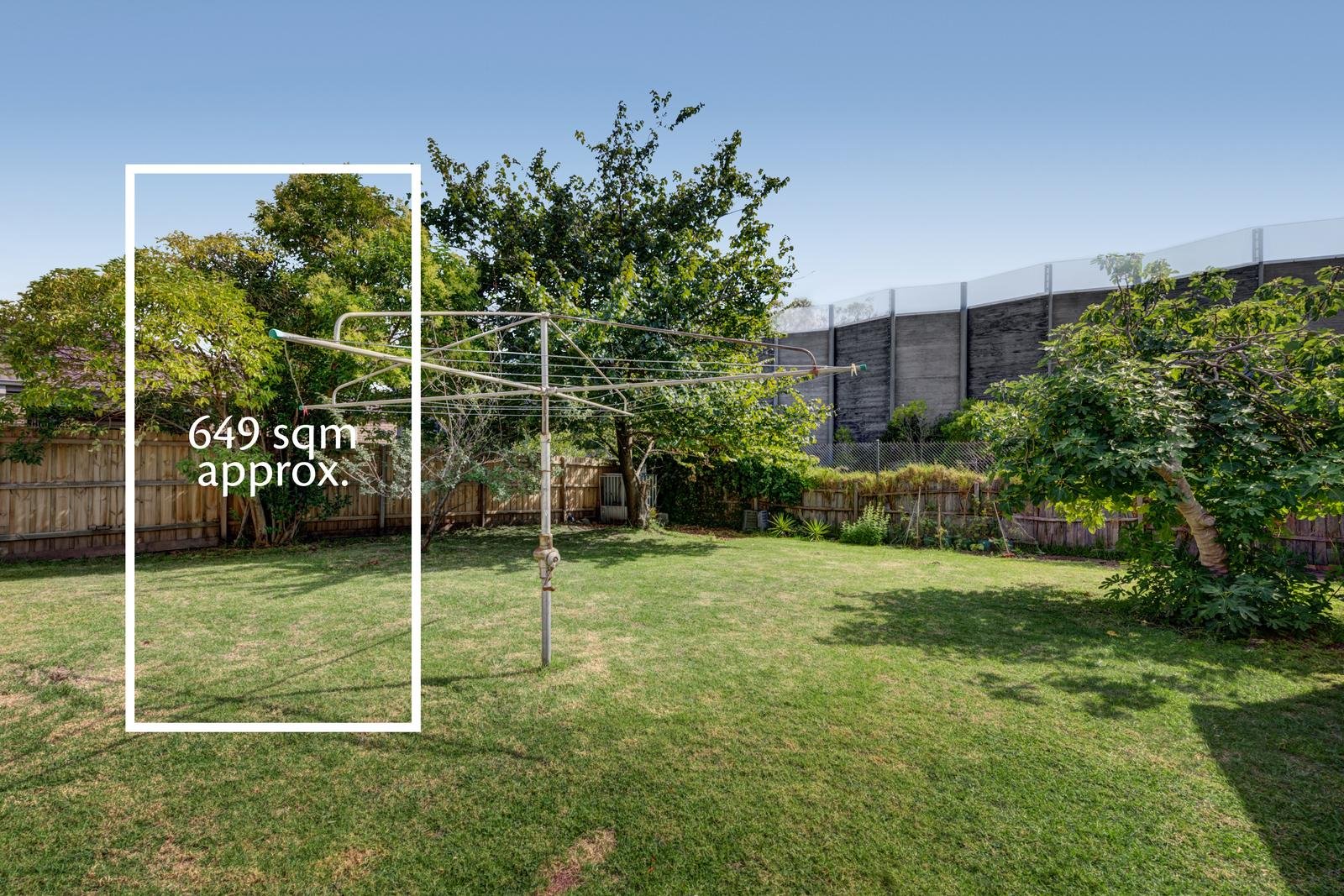 73 Therese Avenue, Mount Waverley image 6