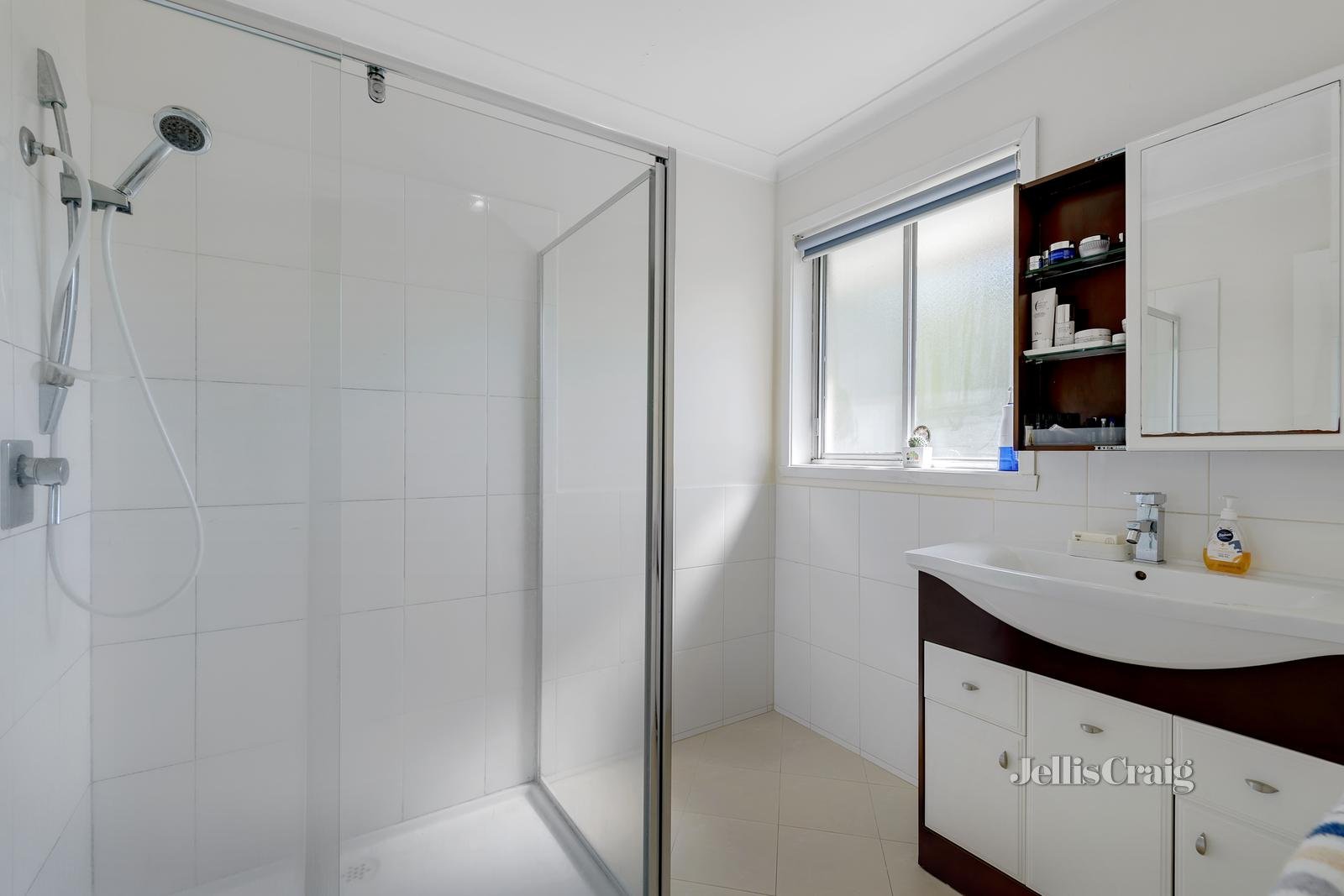 73 Therese Avenue, Mount&nbsp;Waverley image 4