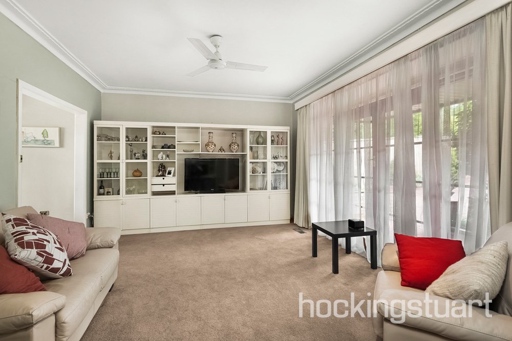 73 Valda Avenue, Mont Albert North image 3