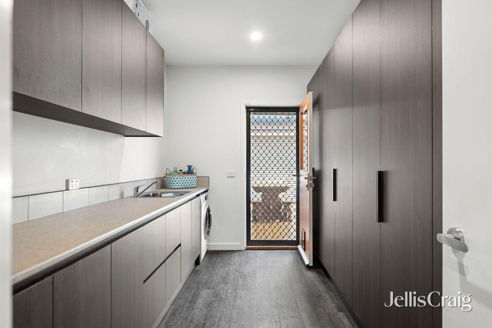 73 Wedge Street, Kyneton image 18