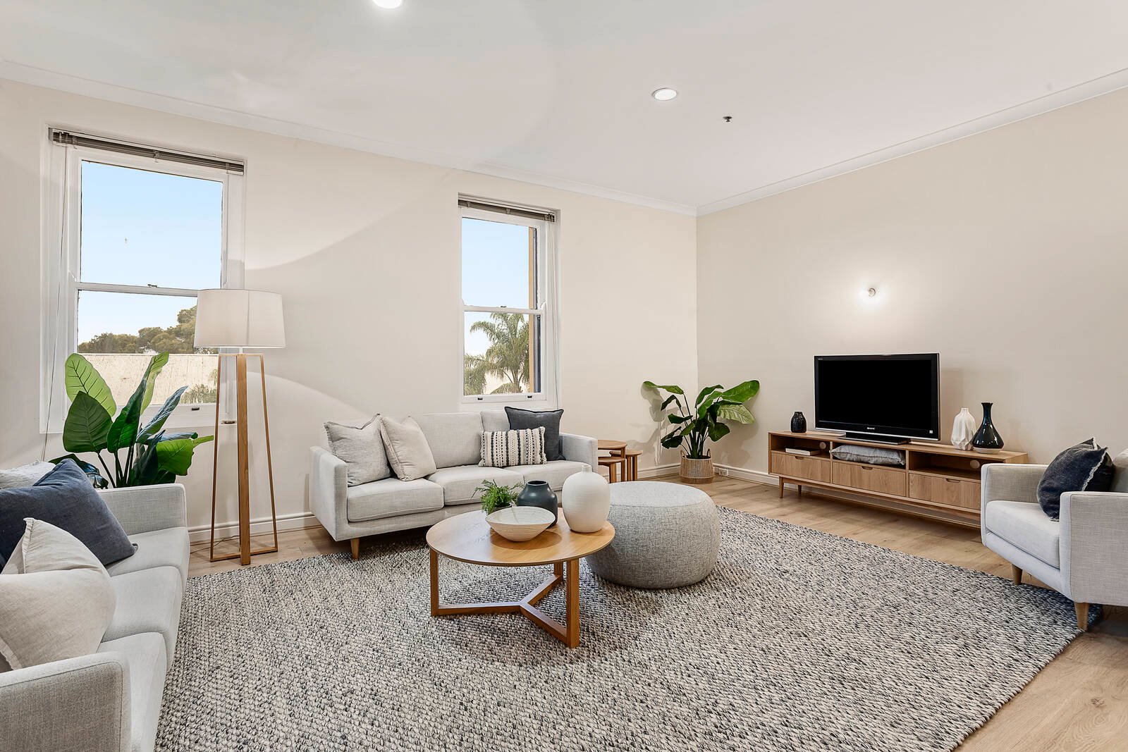 Property Gallery Thumbnail 4