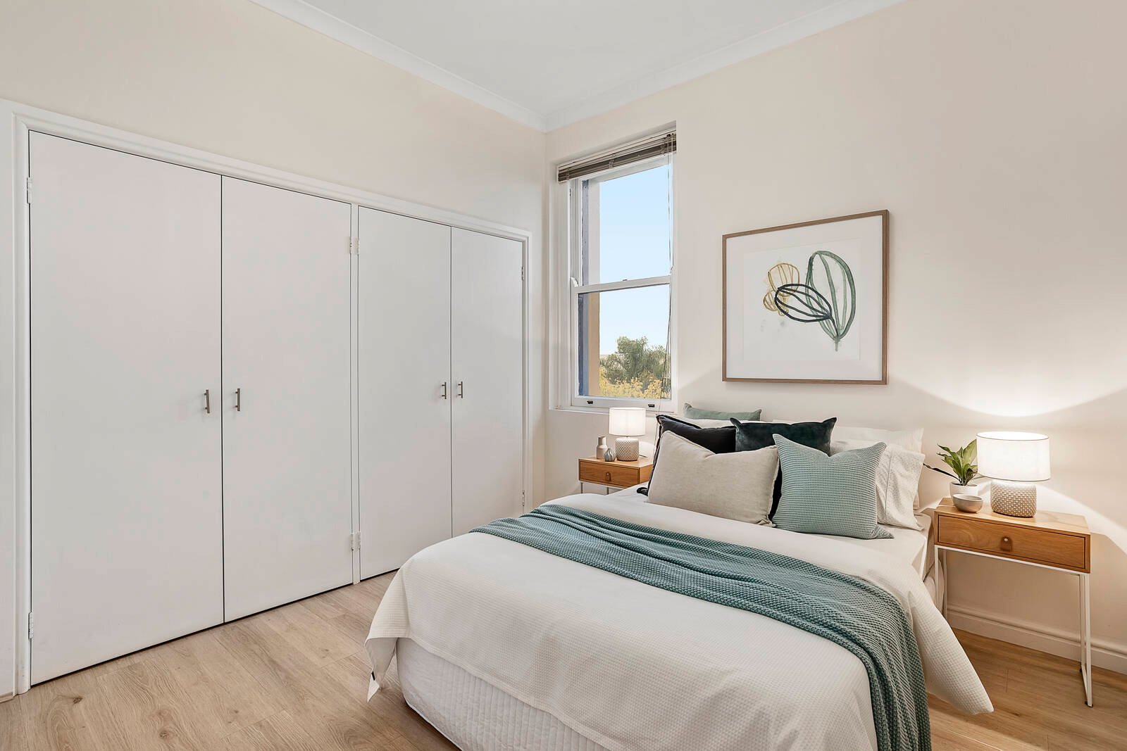 Property Gallery Thumbnail 8