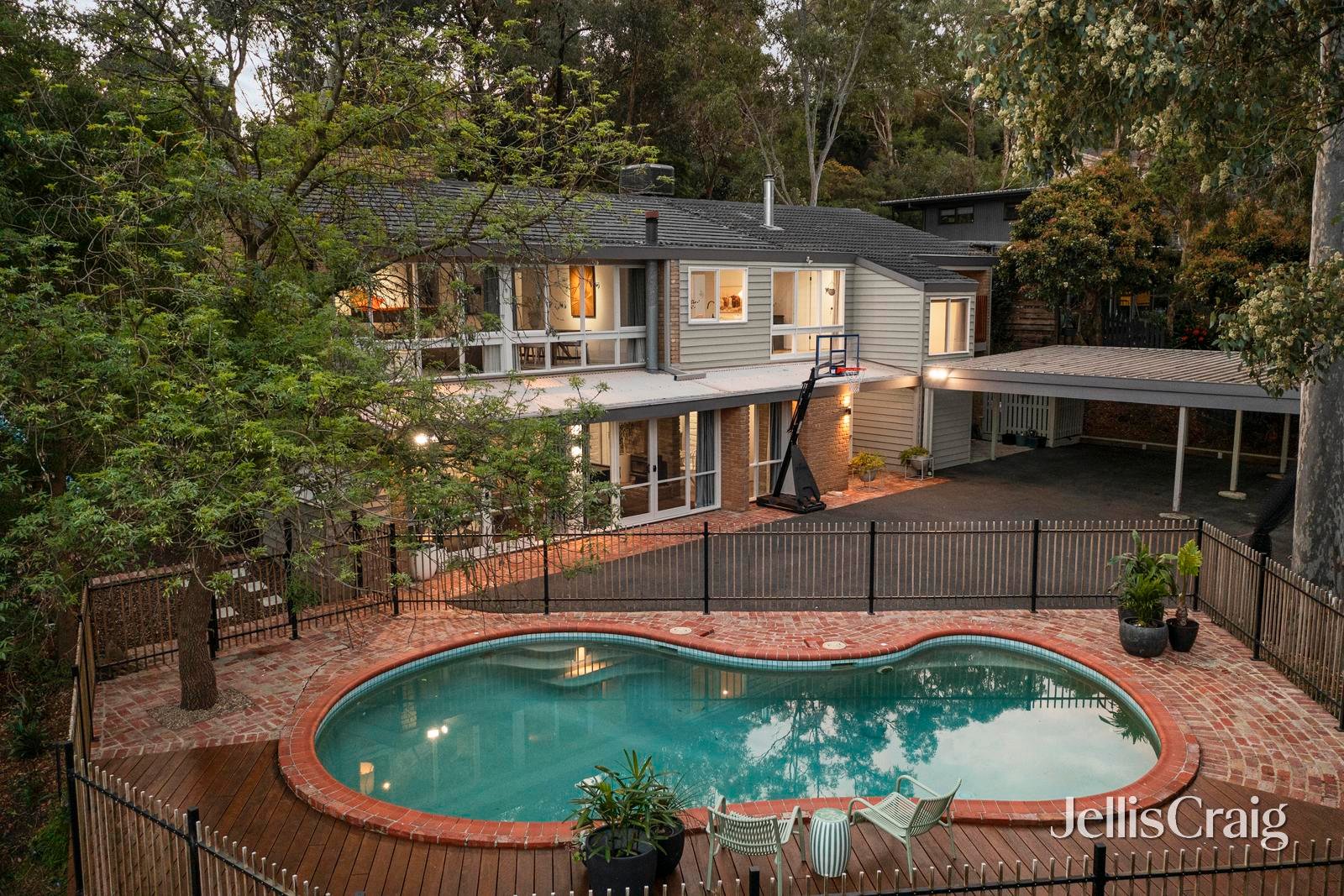 73 Zig Zag Road, Eltham image 1