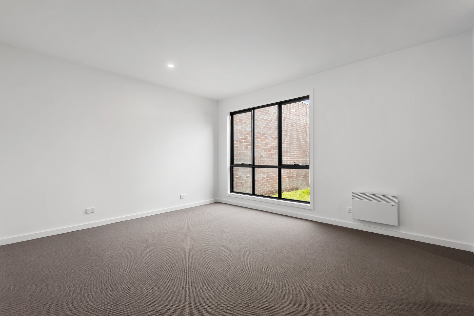Property Gallery Thumbnail 7