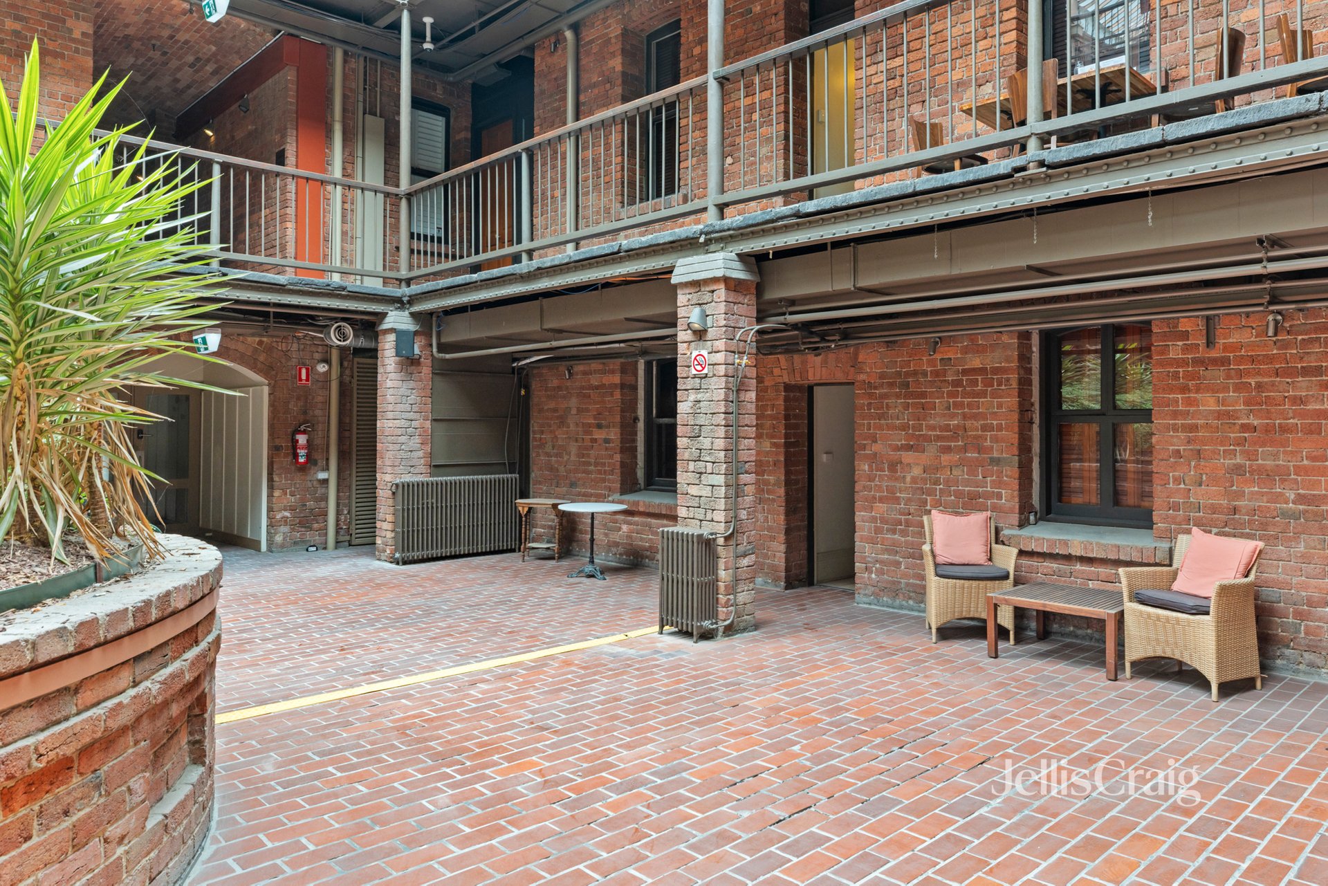 73/24-38 Little Bourke St, Melbourne image 4