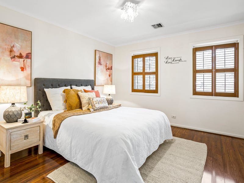 Property Gallery Thumbnail 8