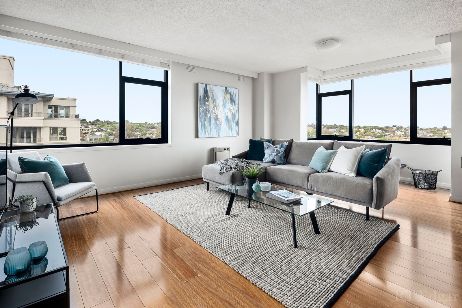 Property Gallery - Main Image