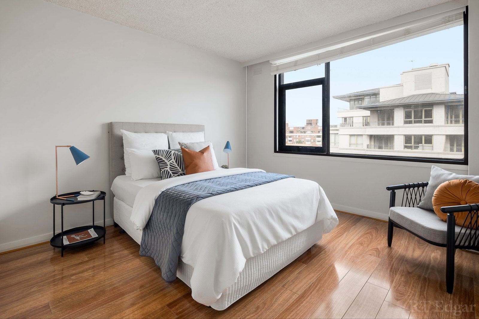 Property Gallery Thumbnail 7