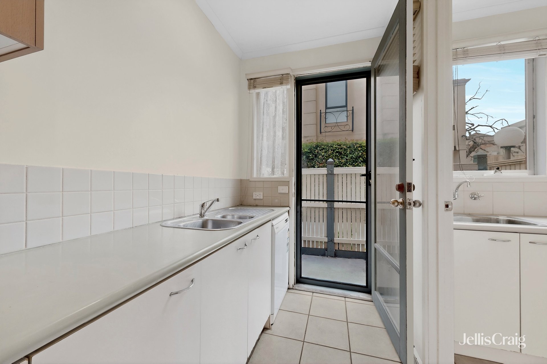 7/346 Auburn Road, Hawthorn image 8