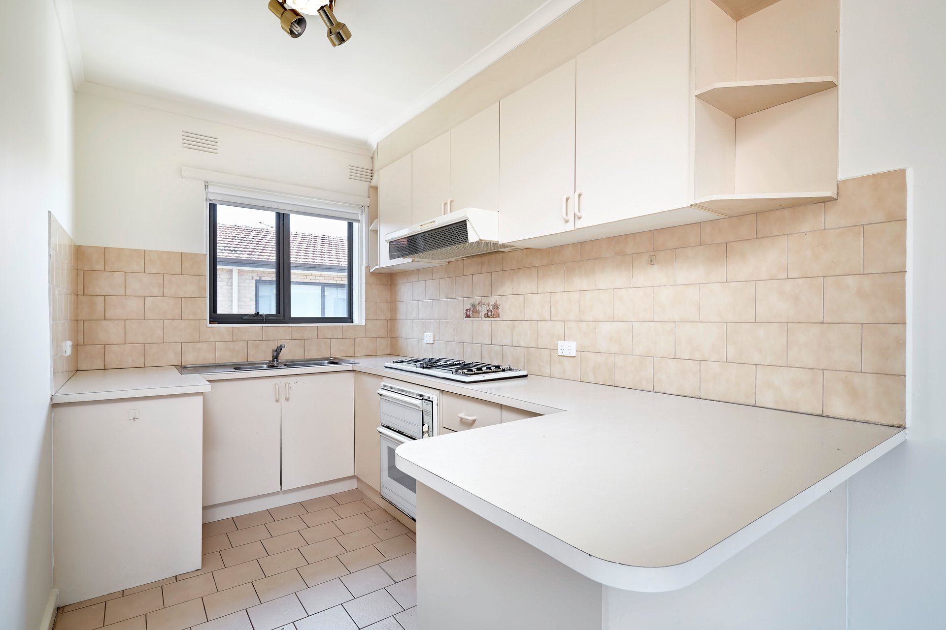 Property Gallery - Main Image