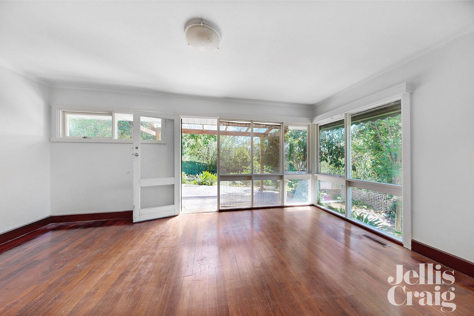 735 Toorak Road, Kooyong image 5