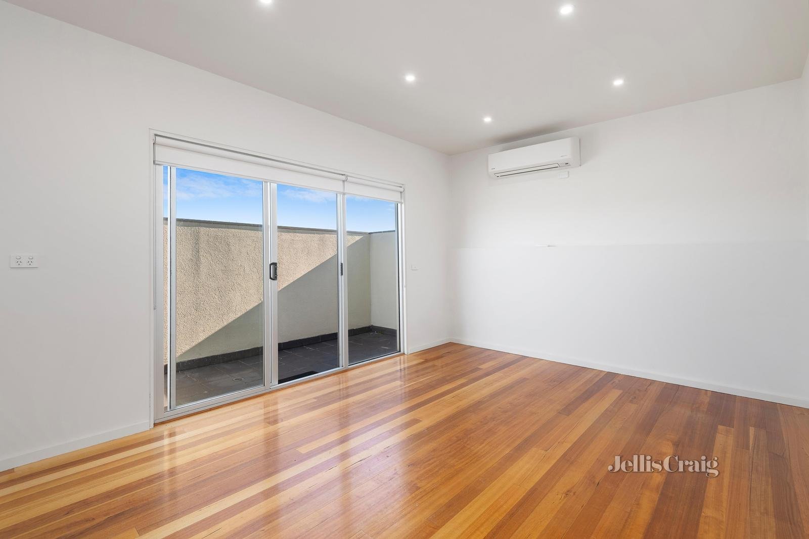 7/355 Lygon Street, Brunswick East image 5