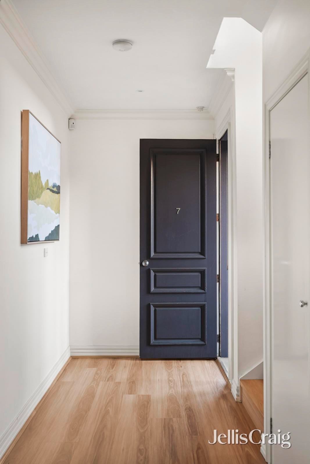 7/36 Oban Road, Ringwood image 2