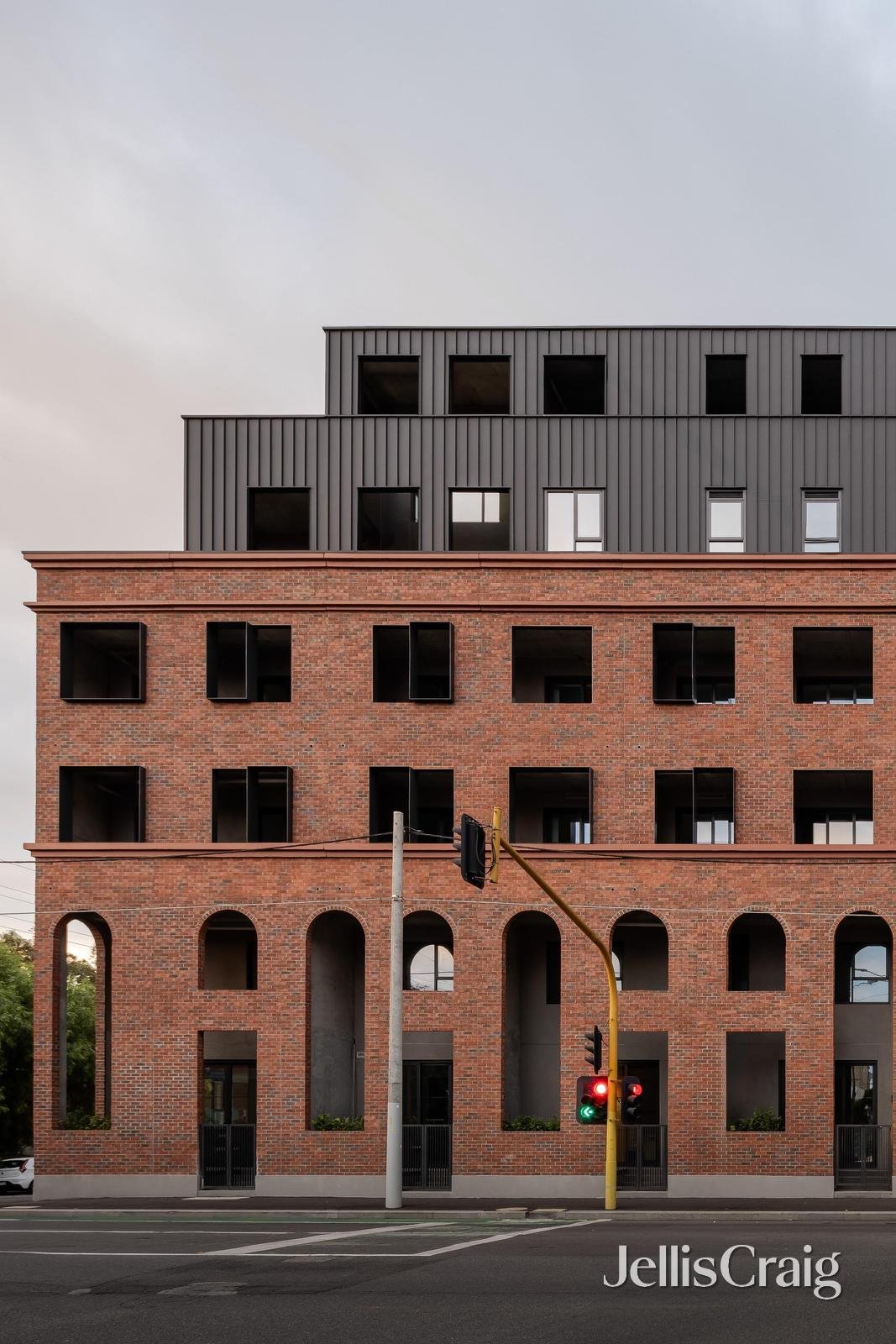 7/363 Macaulay Road, Kensington image 2