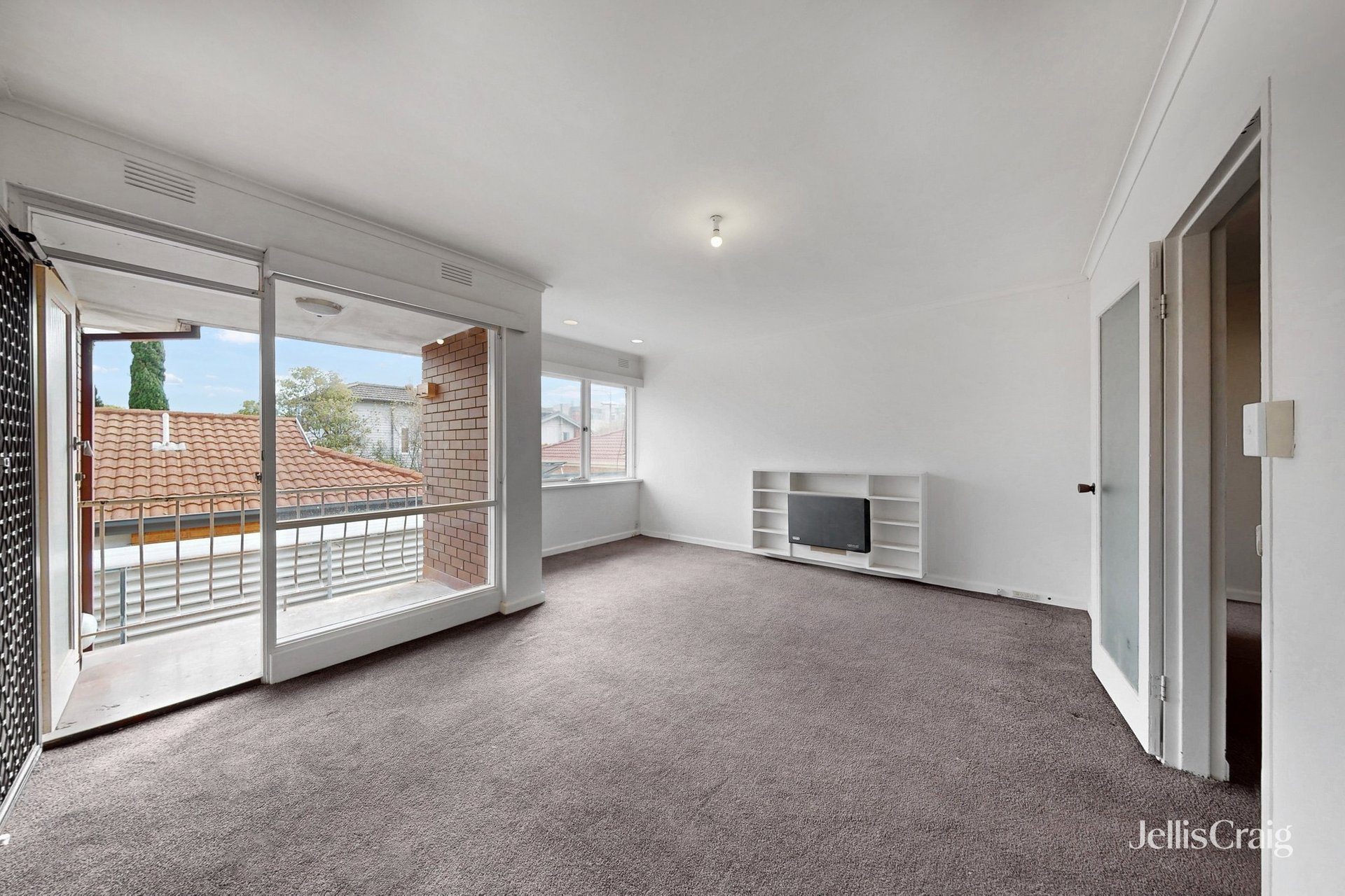 7/37 Gilbert Grove, Bentleigh image 2