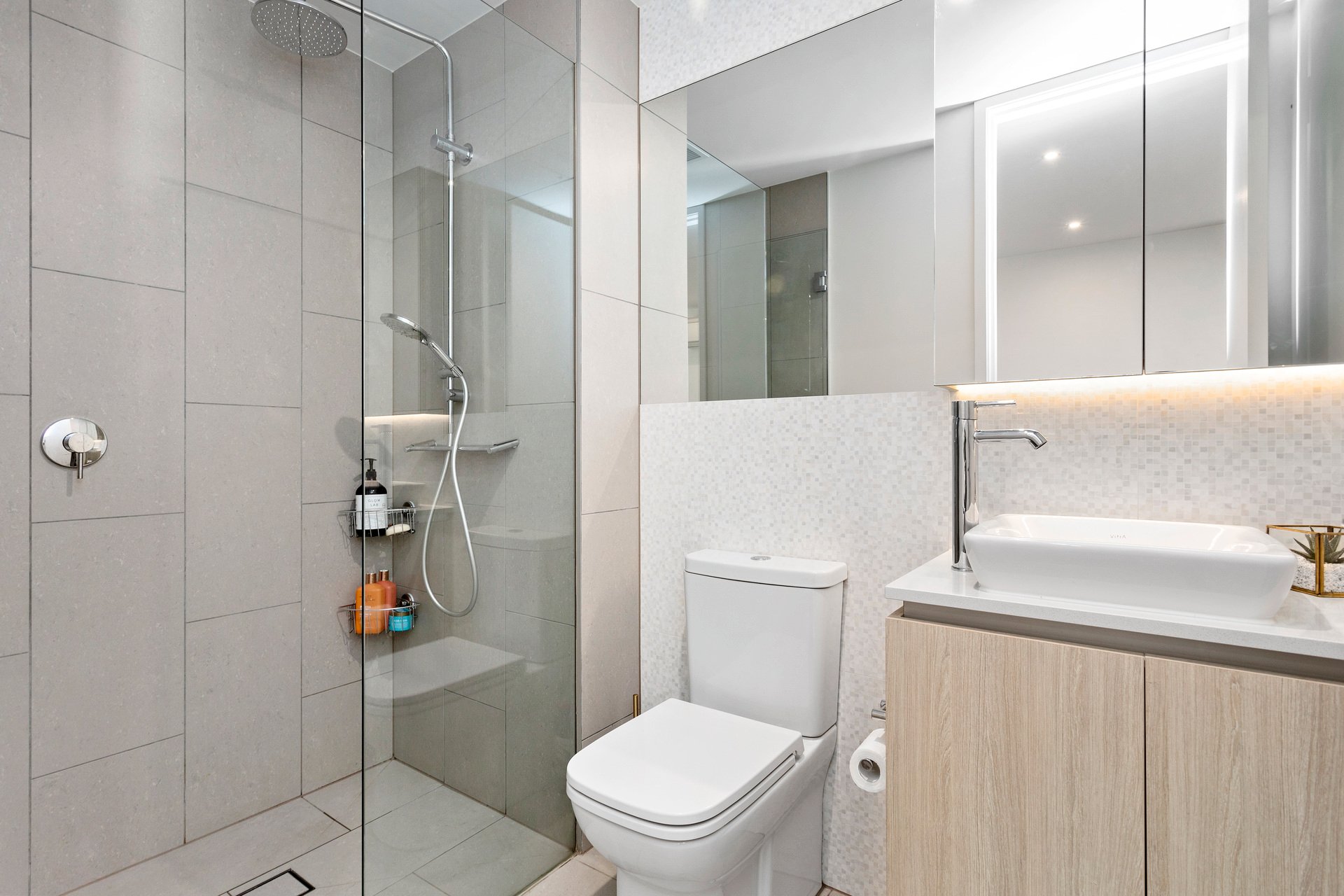 Property Gallery Thumbnail 9