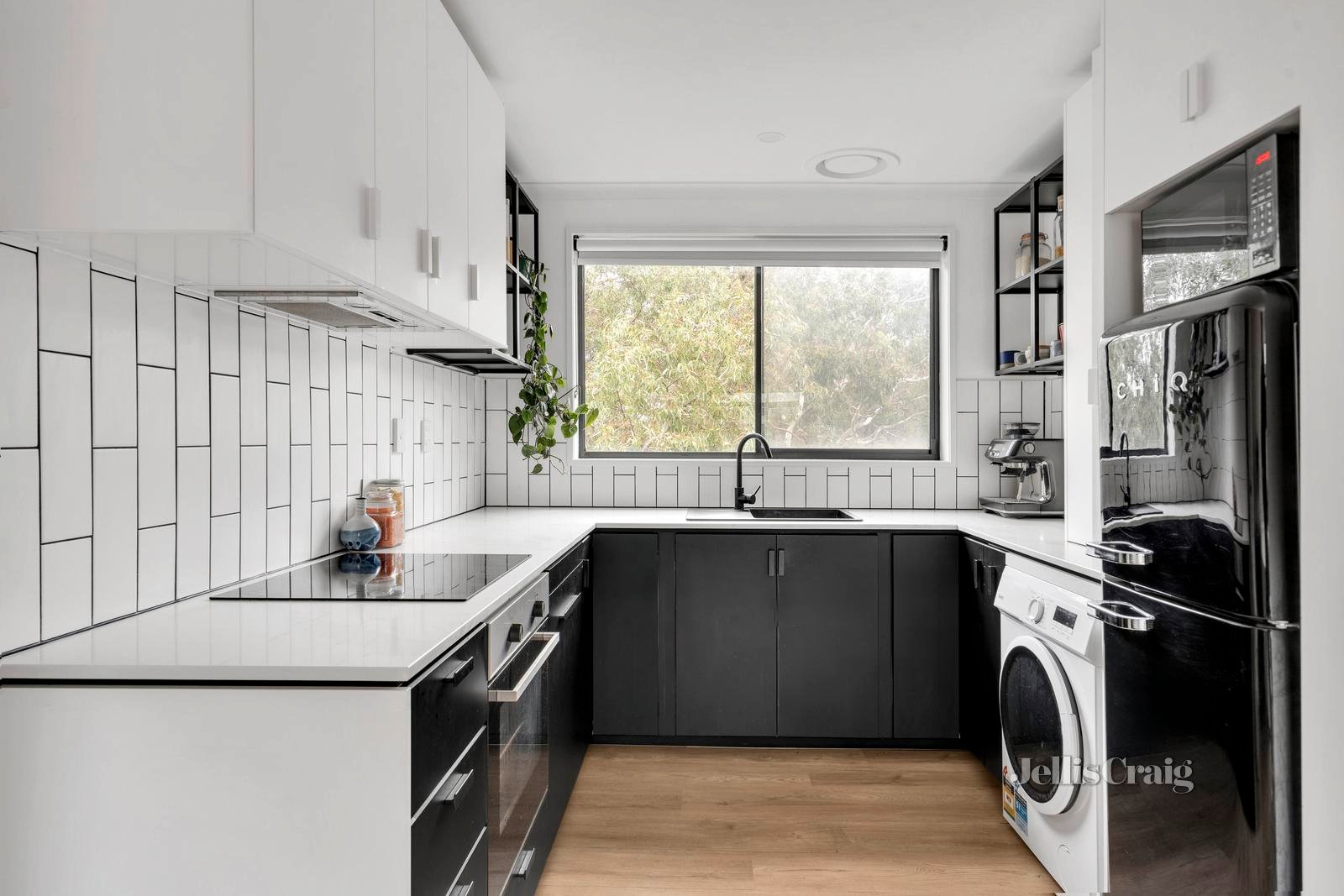 7/376 Albert Street, Brunswick image 2